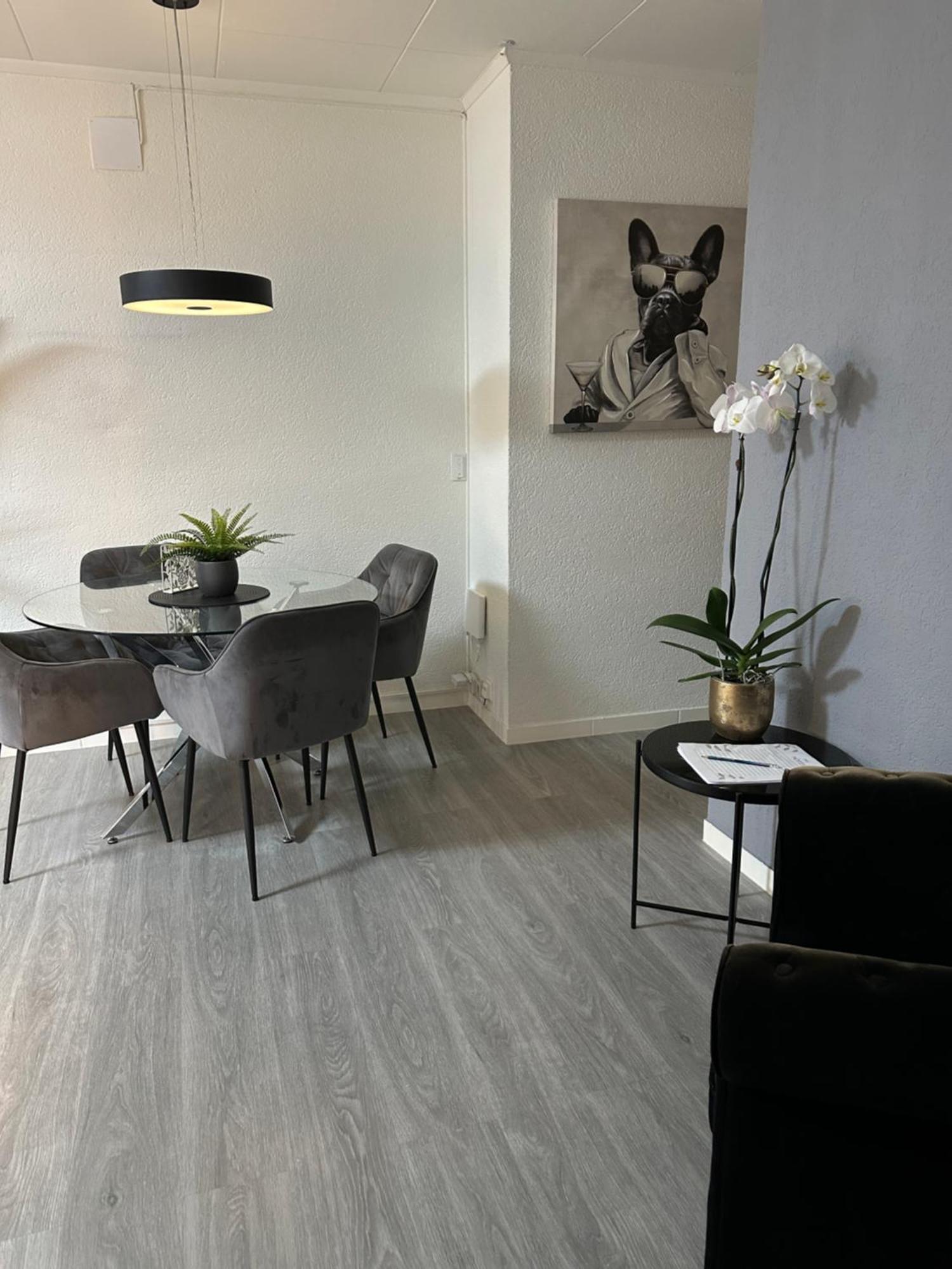 Lindo Apartamento En El Centro De Lausanne Bagian luar foto