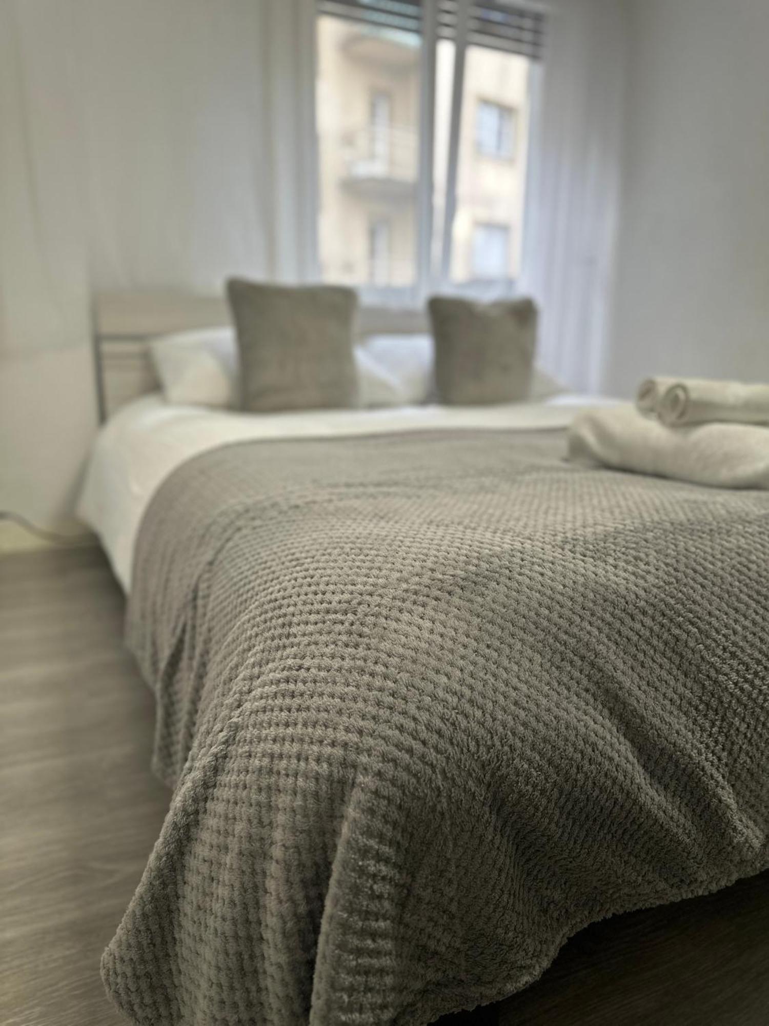 Lindo Apartamento En El Centro De Lausanne Bagian luar foto